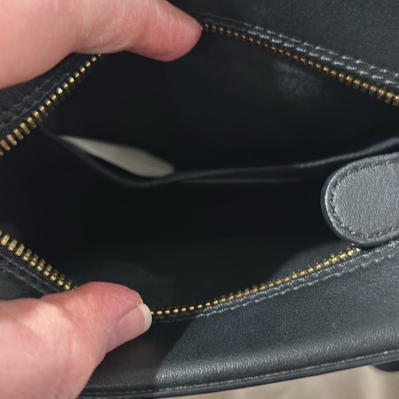 A.p.c gentle used Louisette square crossbody in black leather with dust bag - Picture 3 of 11